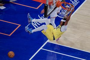 提前打卡！特纳8投5中砍下13分3板3盖帽 最后时刻6犯离场