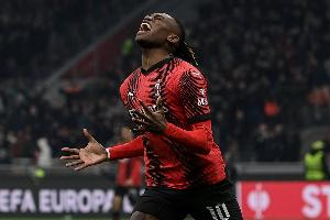 全市场：莱奥收到3家沙特球队报价倾向于离队，米兰要价1.3亿欧