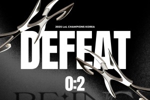 粉丝热议T1不敌NS：放过五冠王吧！这上下野辅有一个是人吗？