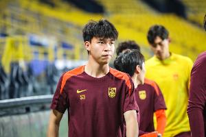 北青体育：国足将全员奔赴印尼客场 王钰栋接近主力位置