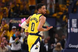 够硬！东部第四的步行者击败东部第一、第三、第五成东部冠军