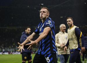 枯坐90分钟弗拉泰西赛后质问小因扎吉：为什么不让我上场！