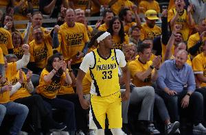 美记：为特纳高兴&他在印第安纳坚守十年 历尽交易流言和阵容更迭