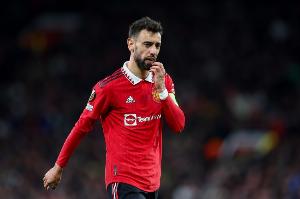 泰晤士报：B费婉拒了新月超过60万英镑周薪的报价