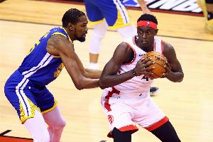 时隔六年！西亚卡姆上次总决赛场均19.8分7.5板3.7助 命中率50.5%