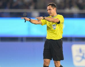 6月5日21点45生死战！乌兹别克斯坦裁判组将执法国足客战印尼