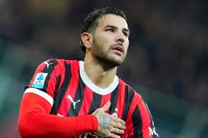 米兰跟队：特奥表示不想去沙特踢球，他正等待欧洲俱乐部的报价