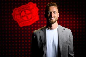 弗莱肯：我非常高兴能为勒沃库森效力，期待能随队征战欧冠