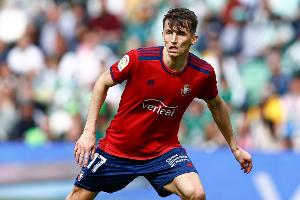 阿斯：阿隆索希望引进一名类似于何塞卢的前锋，皇马有意布迪米尔