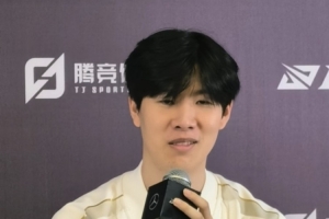 他好团队！TheShy：经验最多掉一级 就去看一眼对方打野