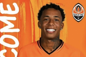 罗马诺：红牛足球集团有意巴西边锋凯文，矿工要价至少5000万欧