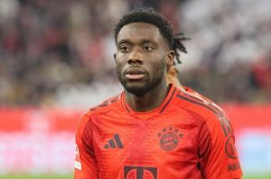 图片报：拜仁将因戴维斯在国家队受伤获得赔偿，具体金额未定