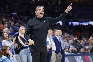 尼克斯主教练搜寻涉及现役NBA主帅 乌度卡和芬奇的名字正在流传