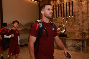 记者：韦世豪必须要上，塞尔吉尼奥在伊万体系里存在感不是很强