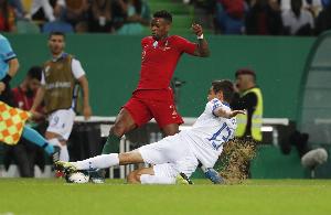 塞梅多谈替补：尊重教练选择，若奥-内维斯在右后卫位置踢得很好