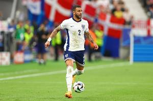 沃克：落选的球员不会退出英格兰队群聊 但可能需要设置静音