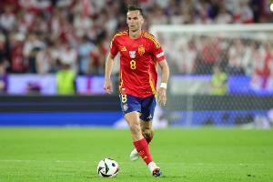 法比安：希望夺金球奖的是西班牙或巴黎队友 C罗是足球世界的偶像