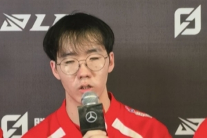 哥哥对线给不到压力啊！Taeyoon：对自己的对线很自信才玩小火龙