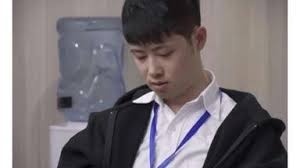 辞职这就安排上！粉丝涌入TES经理微博评论区讨说法：要么走要么赶紧出来解释！