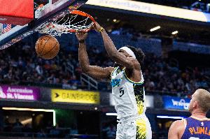 总决赛G2步行者VS雷霆 沃克缺战 托尼-布拉德利不在伤病报告中