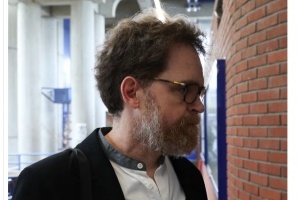 育碧性丑闻案开庭：女员工被要求穿裙子倒立