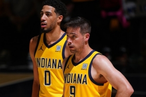 哈利伯顿：麦康纳的表现意义非凡 他的故事简直让人难以置信