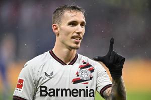 记者：杰拉德-马丁收到英超俱乐部报价，巴萨密切关注格里马尔多