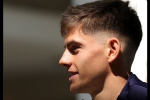 官方：英格兰U21补招西布朗中场费洛斯，顶替小贝林厄姆