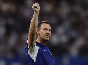 特里：切尔西需追上曼城、枪手和利物浦等强队，需要时间积累经验