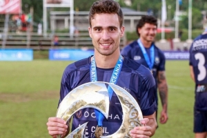 奥克兰城中场：我们是业余球员，面对拜仁这样的对手也会害怕