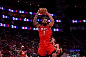 3年3900万续约火箭！亚当斯：感谢你们一路相伴 旅程仍在继续