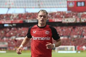 记者：维尔茨将于周四抵达利物浦，年薪约1200万欧最高可达1500万