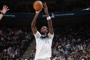 Marks给出里德续约建议：3年5700万&第3年球员选项