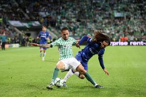 TA：贝蒂斯希望永久签下安东尼，已开始与曼联对话