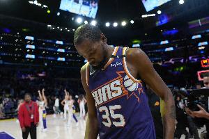 队记：若杜兰特心仪下家不提高现有报价 太阳将不会把他交易过去