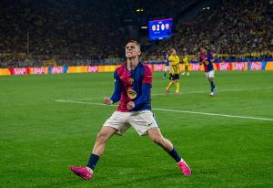 每体：吉达国民已提出报价想签费尔明，但球员首选是留在巴萨