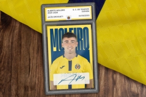 官方：比利亚雷亚尔签下拉帕21岁中场莫莱罗，签约至2030年