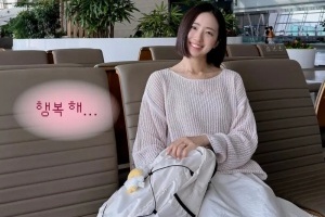 LCK主持裴惠智晒照：到温哥华了，一起享受下周的MSI吧