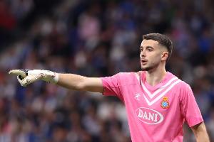 每体：巴萨曾尝试分期支付霍安-加西亚转会费，但被西班牙人拒绝