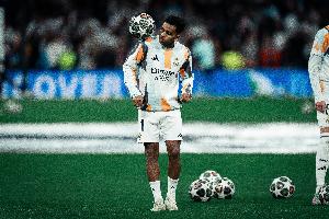 罗马诺：罗德里戈若想走需要找弗洛伦蒂诺谈，目前他专注于训练