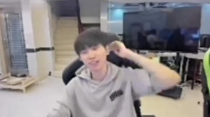 Doinb：完了下版本卡牌瑞兹全削，我左右手全断了