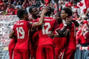 金杯赛首轮加拿大6-0大胜洪都拉斯，布坎南梅开二度当选最佳