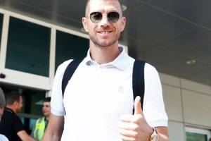 佩杜拉：39岁哲科抵达意大利，即将加盟佛罗伦萨