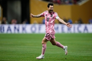 梅西：我以前从未练习任意球，试了一下发现我还能做得更好