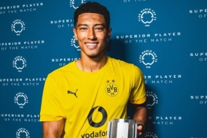 米克尔：乔布让我想起了兰帕德，我猜他能为多特打进很多球