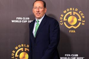 记者：特克托出售水晶宫股份，欧足联未来几天确认球队能踢欧联