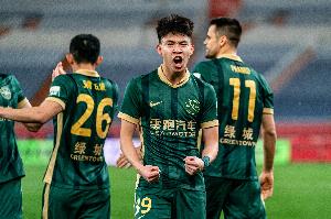 马明宇谈王钰栋：留洋宜早不宜迟，杨晨孙继海都是二十三四岁去的