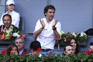 马卡：西班牙足协试探性接触劳尔 希望他9月份接手U21国家队