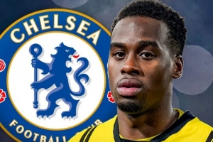 罗马诺：切尔西接近签下吉滕斯，合同7年