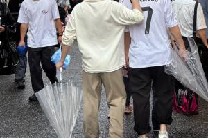 难道是你花钱解闷？网友在日本偶遇Scout 此前有人声称有登峰选手去风俗店